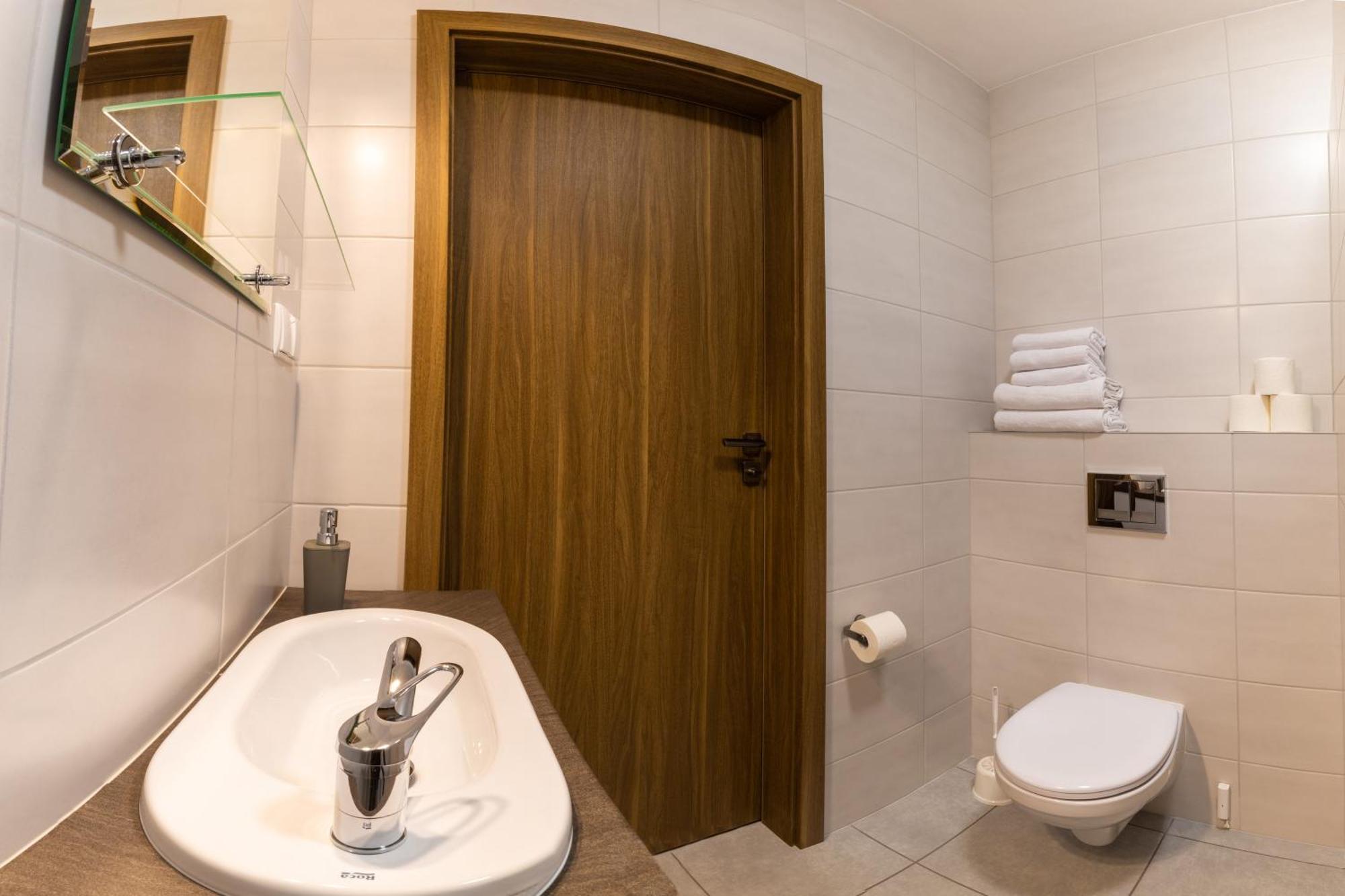 Apartmán Golden Lofer Stary Gielad Pokoj fotografie